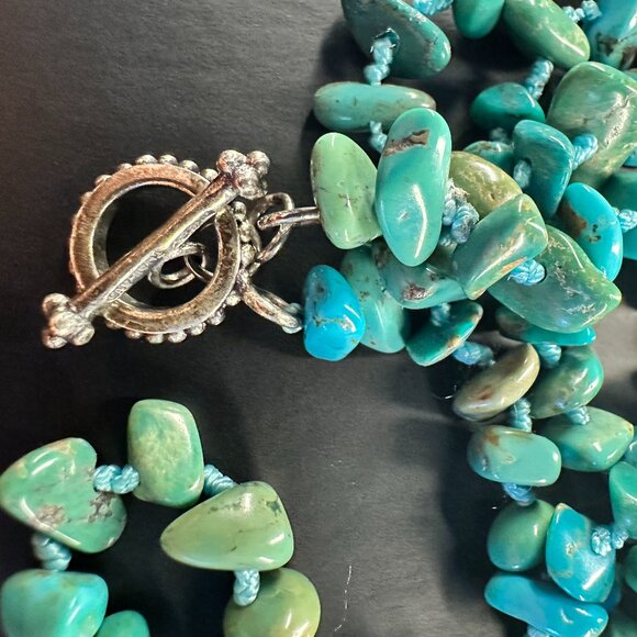 ๐ 82โ Natural Turquoise Nugget Necklace โ Hand-Knotted Multi-Strand Style - Picture 2 of 3
